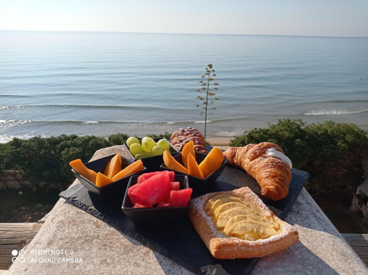 La Riva Hotel Lido di Noto ภายนอก รูปภาพ