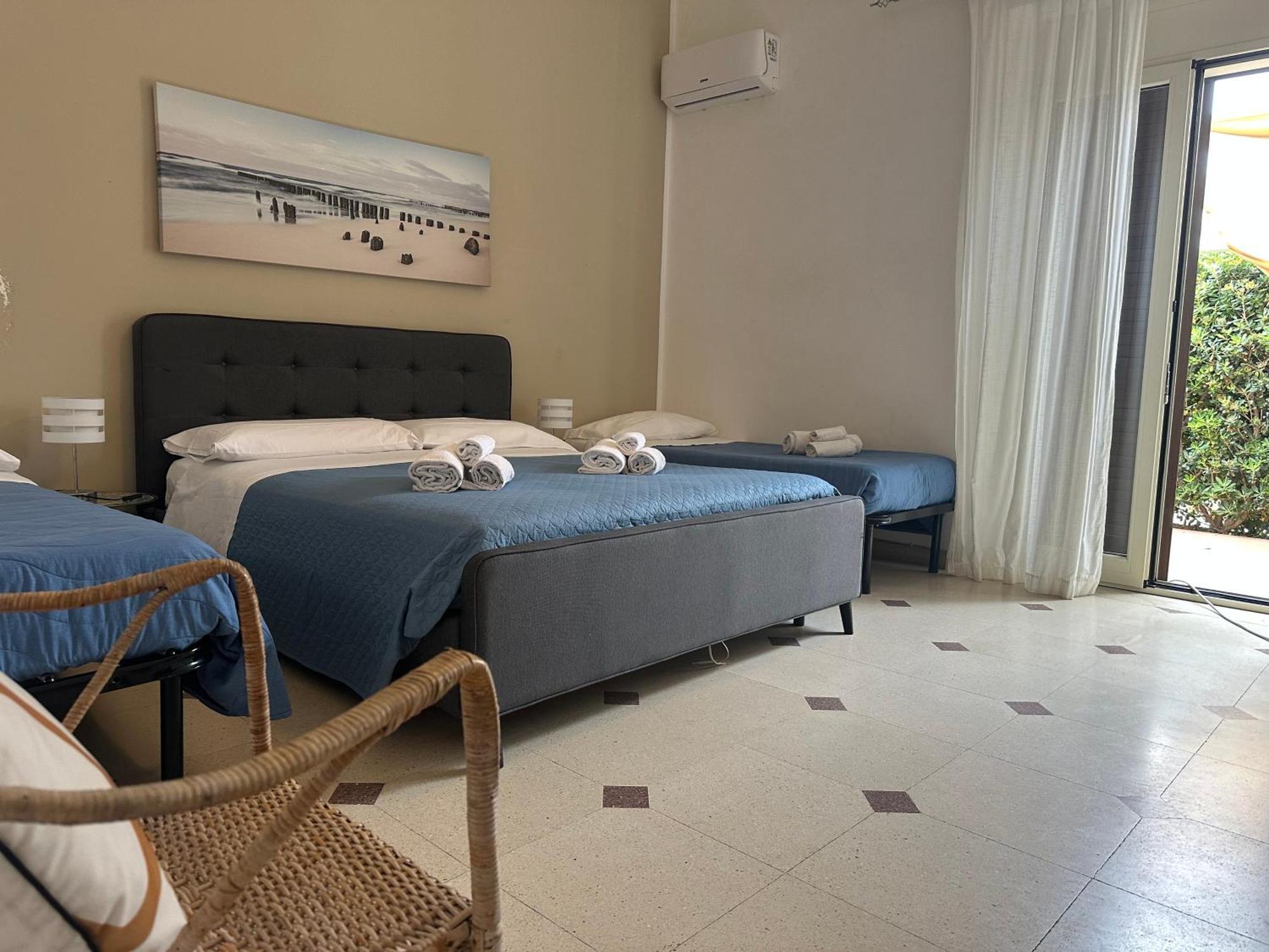 La Riva Hotel Lido di Noto ภายนอก รูปภาพ